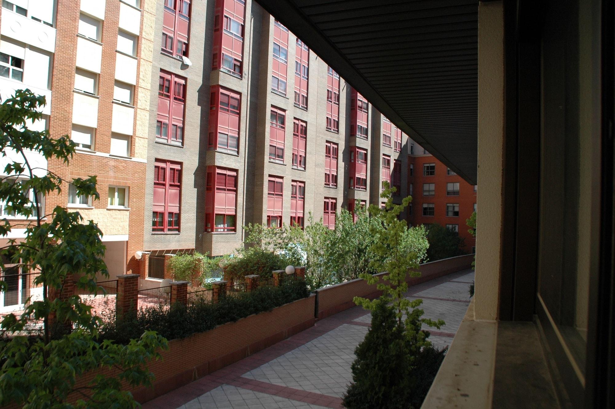 Washington Parquesol Suites & Hotel Valladolid Exterior foto